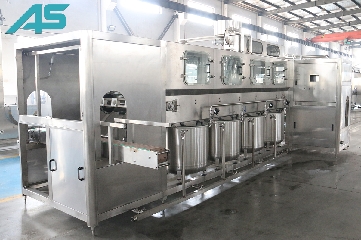 黑龍江小型桶裝水自動(dòng)生產(chǎn)線