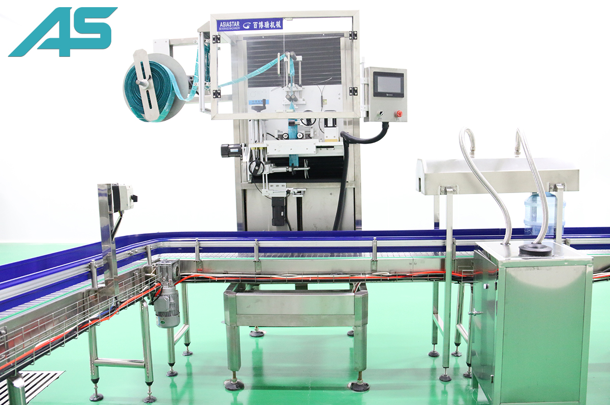 黑龍江5加侖瓶口套標(biāo)機(jī)